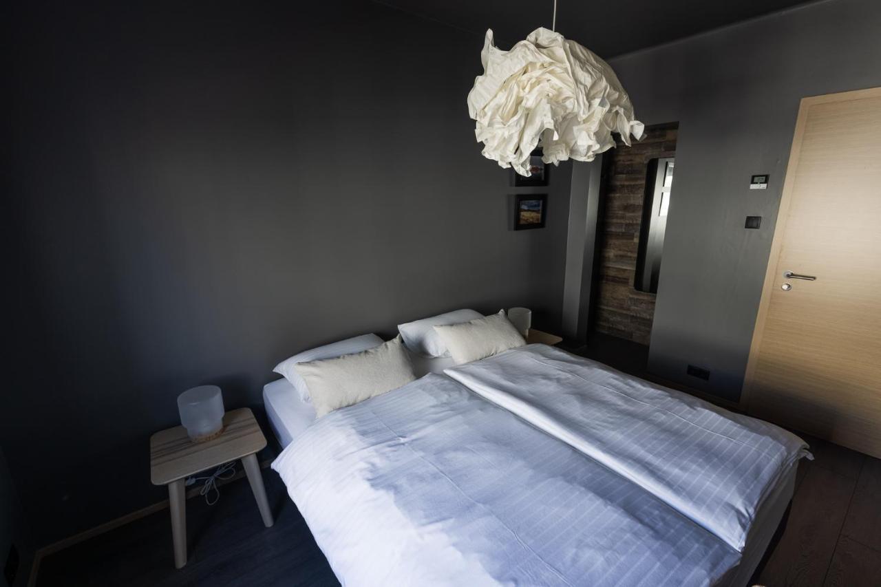 Acco Luxury Apartments Акурейри Екстериор снимка