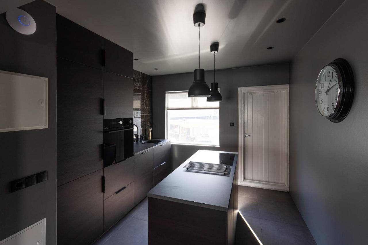 Acco Luxury Apartments Акурейри Екстериор снимка