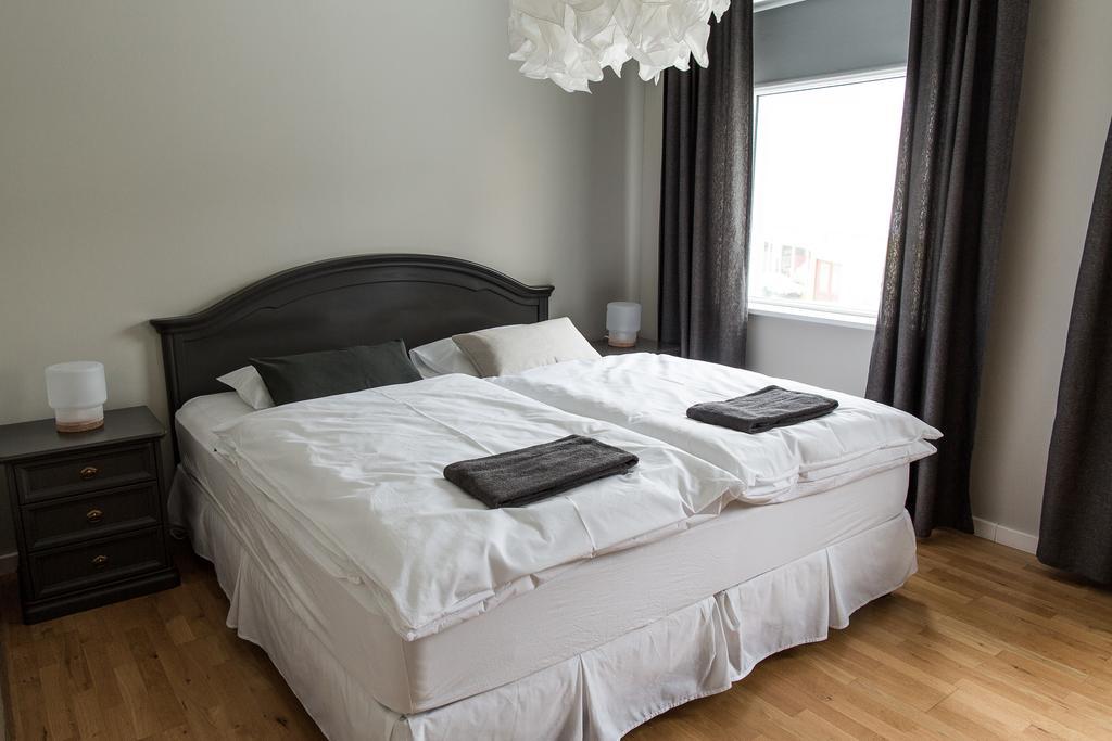 Acco Luxury Apartments Акурейри Екстериор снимка